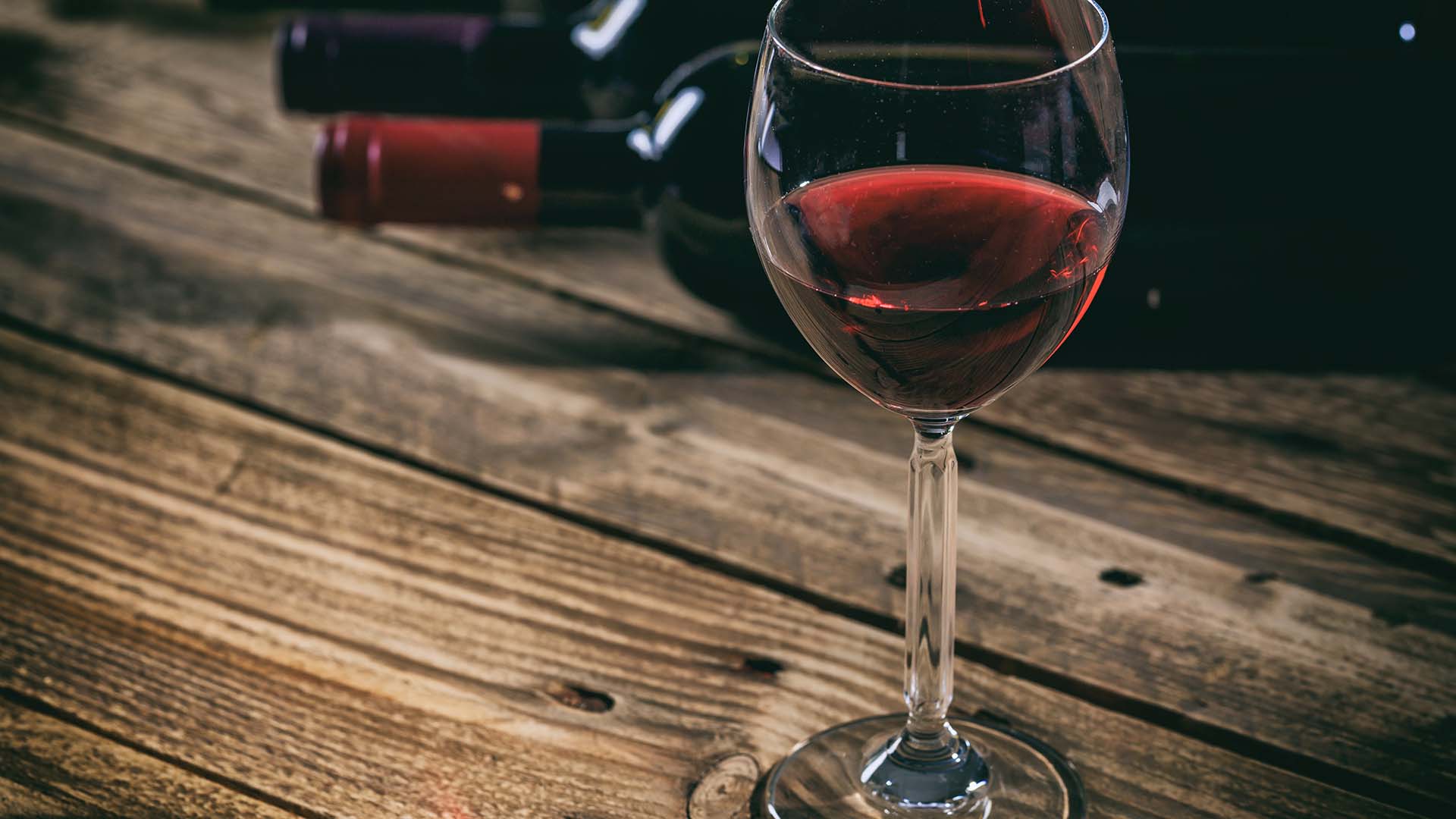 雲倉酒莊的品牌雷盛紅酒LEESON分享有些葡萄酒為什麼沒有年份？