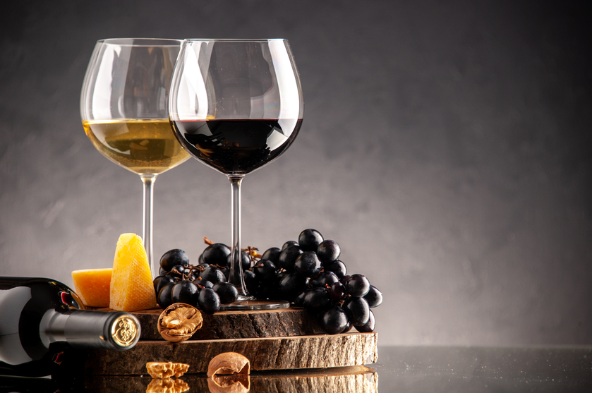<strong>什麼是葡萄酒？雲倉酒莊分享怎麼更準確定義葡萄酒？</strong>
