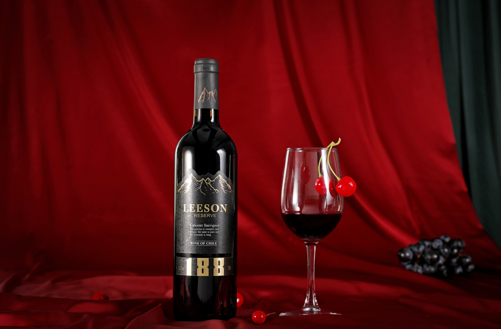 雷盛紅酒LEESON分享夏天喝葡萄酒，能加冰嗎？