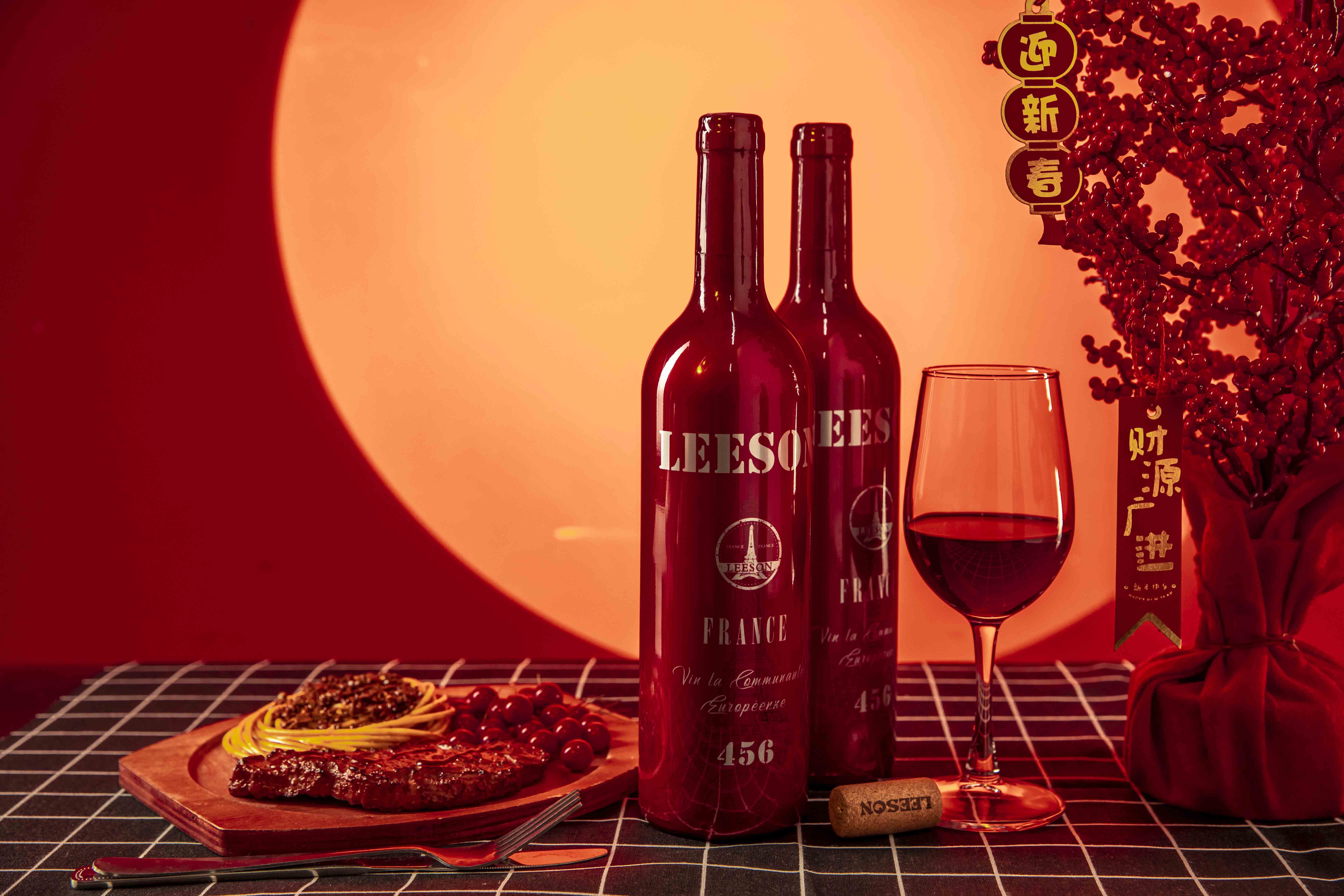 雲倉酒莊品牌雷盛紅酒LEESON分享陳年老酒如何“醒”？
